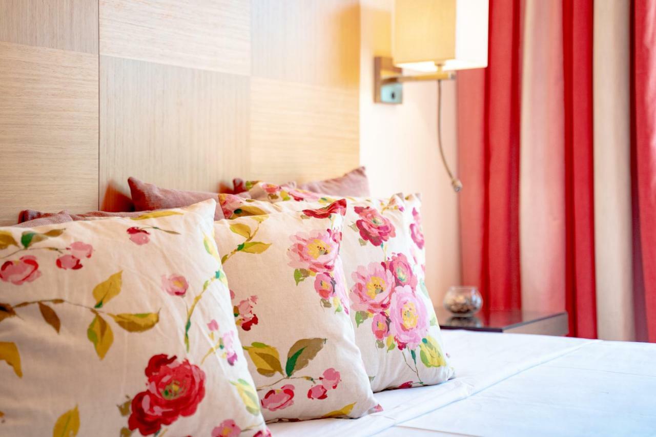 Al - Apartamento Vila Sol F5 Ah กัวเตย์รา ภายนอก รูปภาพ